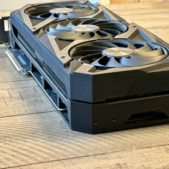 ASUS ROG Strix NVIDIA GeForce RTX 3070 Ti OC - Picture 2 of 3